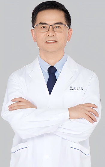 黎强博士